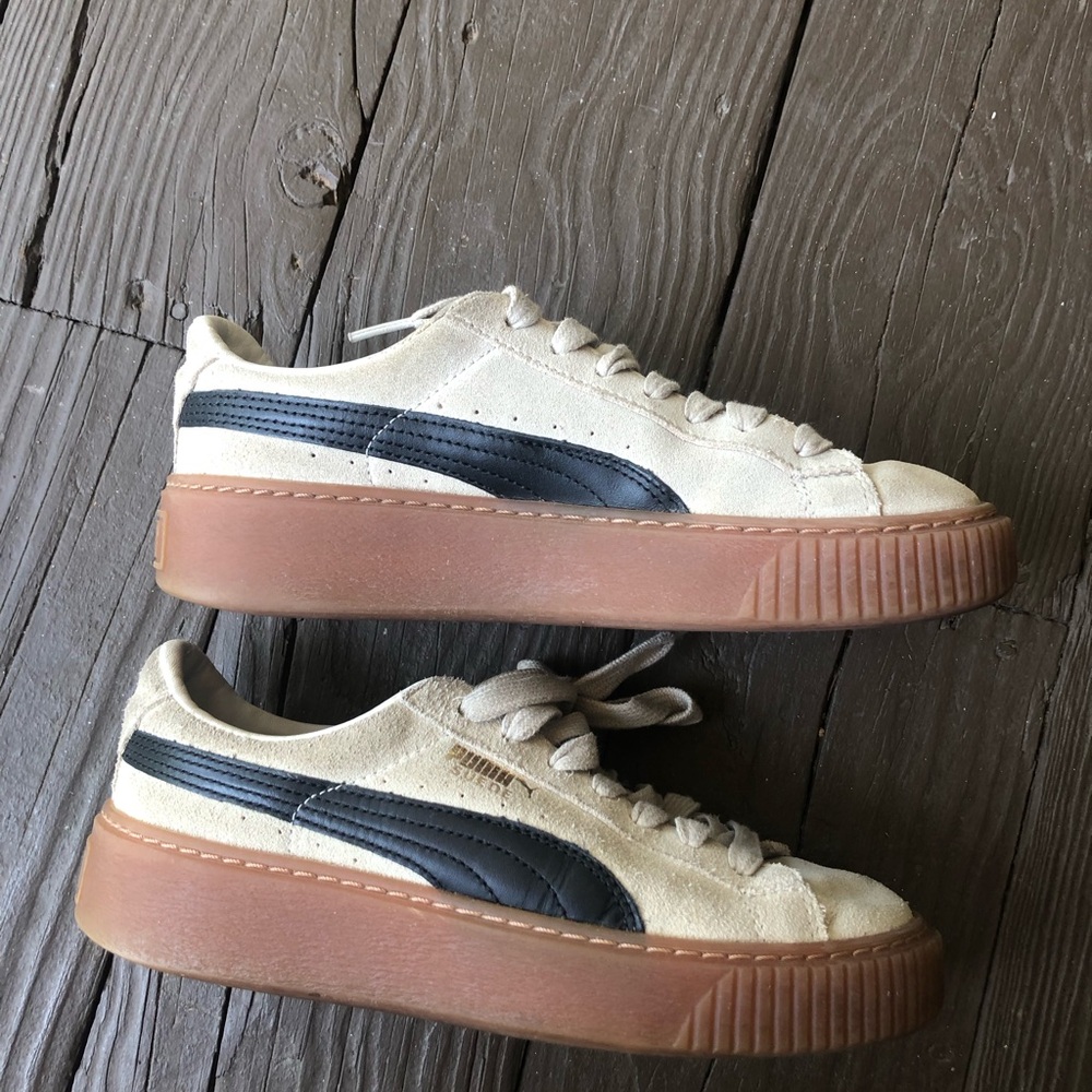 Puma Sneakers